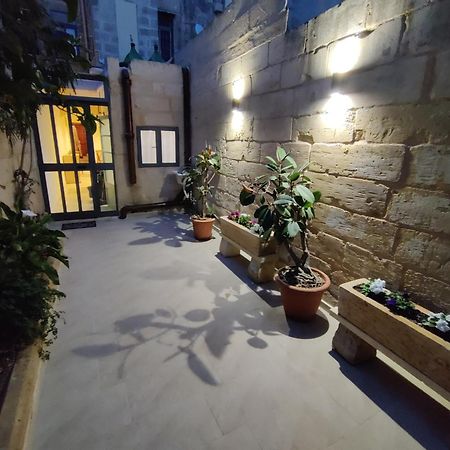 Peaceful Traditional Maltese Townhouse 卢加 外观 照片