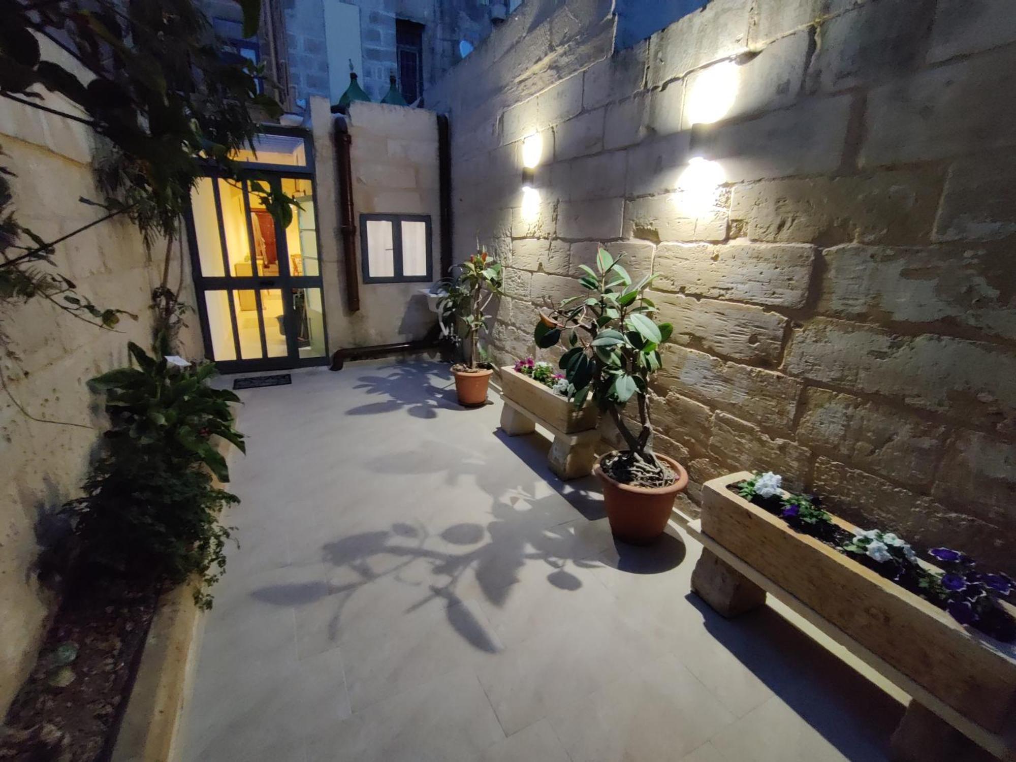 Peaceful Traditional Maltese Townhouse 卢加 外观 照片