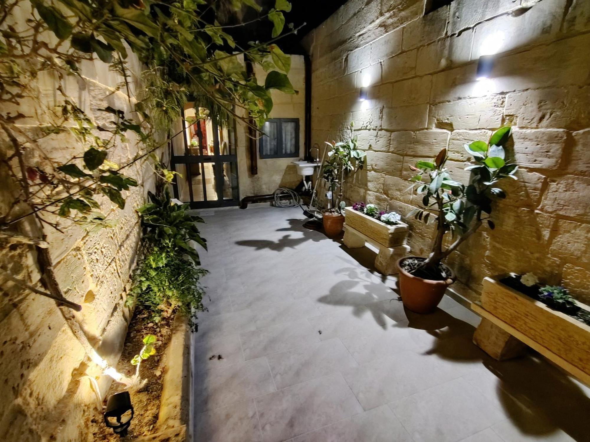Peaceful Traditional Maltese Townhouse 卢加 外观 照片
